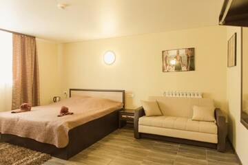 Люкс с кроватью размера «king-size» в Отеле Sitara Hotel